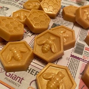 Meet your Posher, Courtney